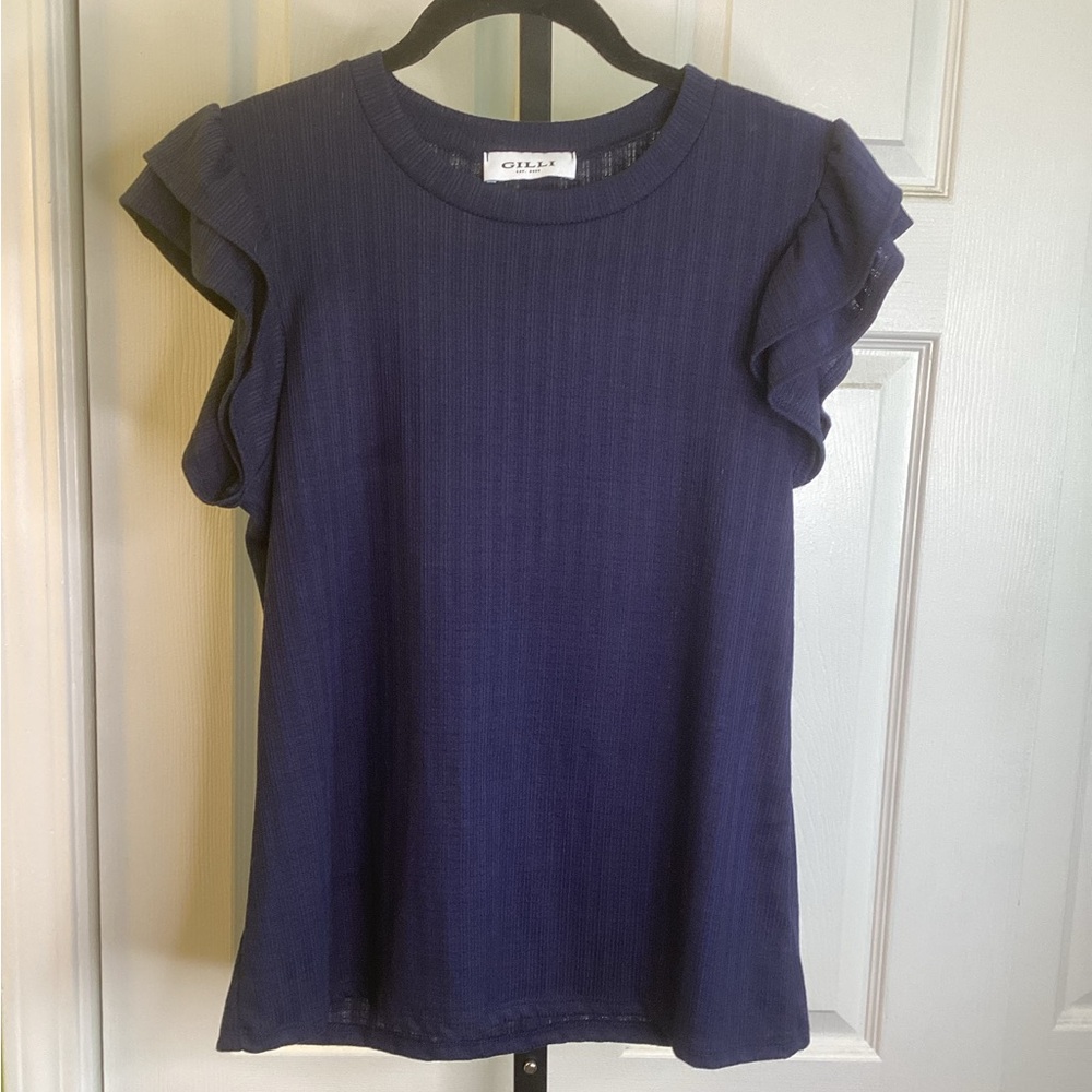 Gilli Midnight Blue Flutter Sleeve Tee, size Medium Petite